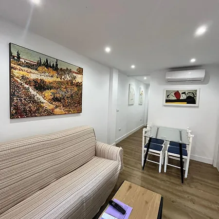 Tres - Estacion Apartment Malaga